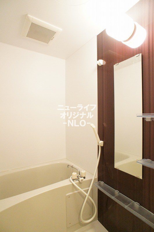 ＡＸＩＡ　Ｂ．Ｌ．Ｄ 風呂画像