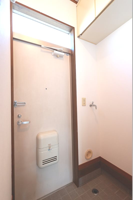 アンルート 玄関