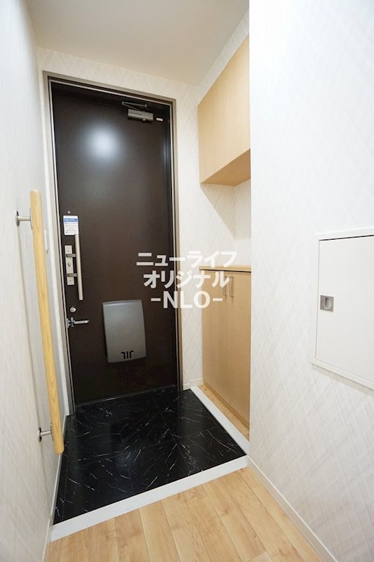 マストライフ本厚木Ⅰ 玄関