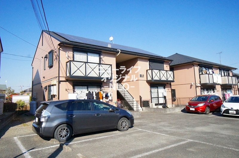 ニューハイムＢ 駐車場