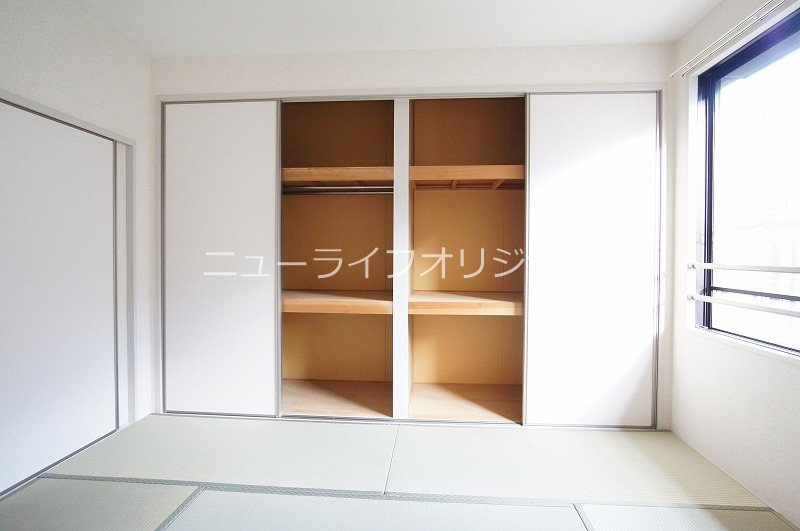 ラークスクエアⅡ 収納