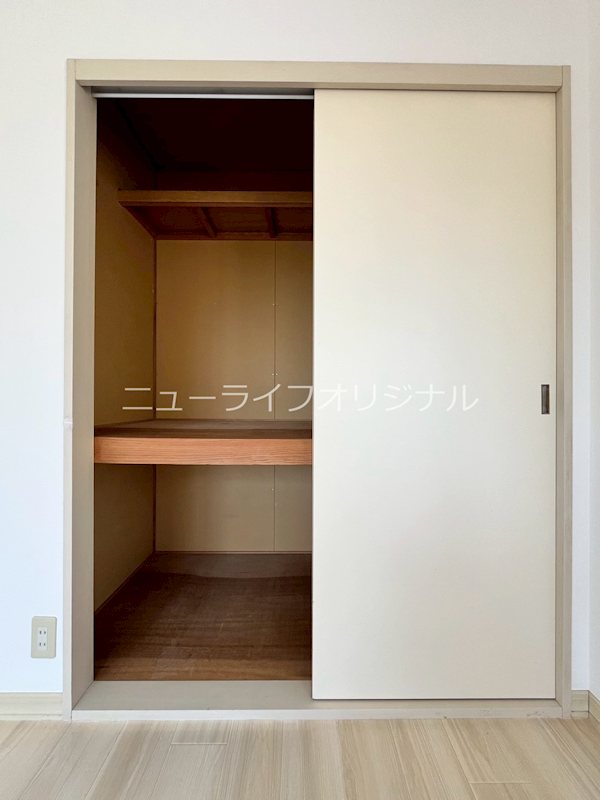 ドミ・クレイン 収納