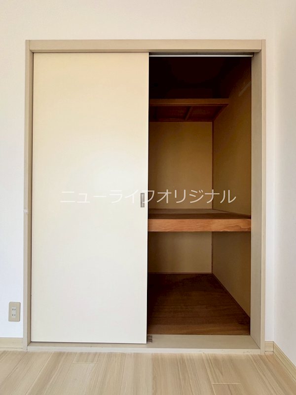 ドミ・クレイン 収納