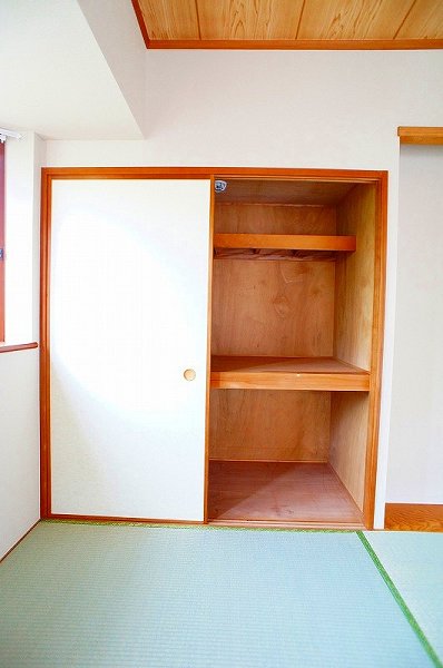 クリオ中央林間壱番館 収納