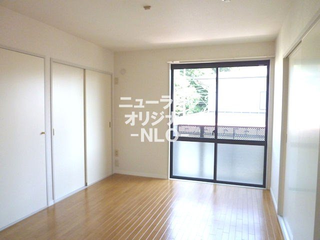 シャトミナール ベッドルーム