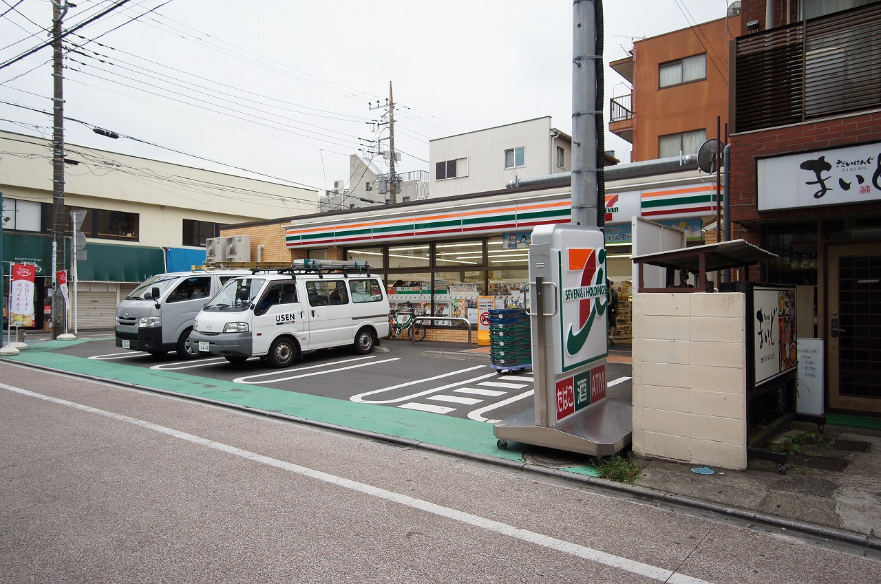 シェソワ コンビニ