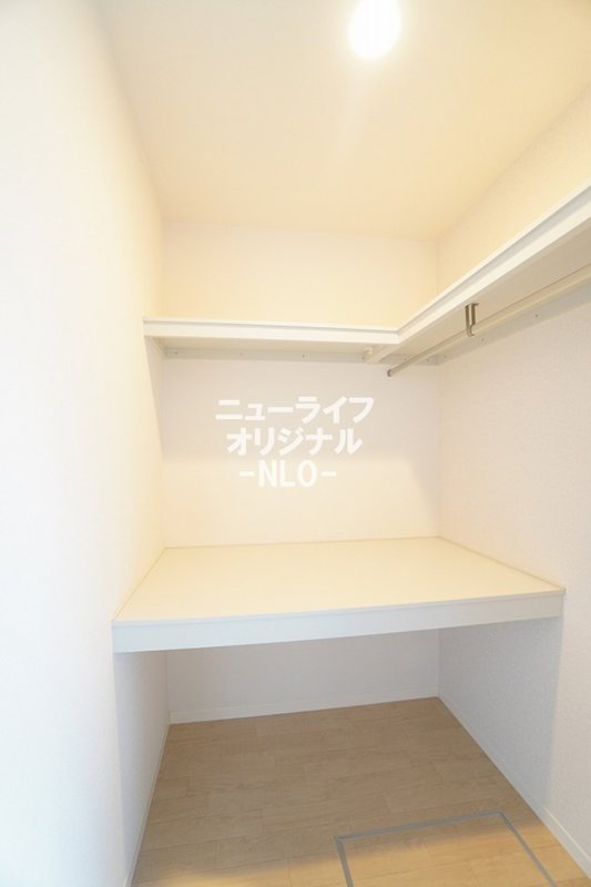 アストレア 収納
