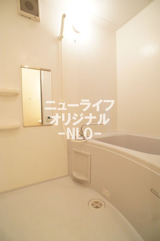 ミニヨン 風呂画像