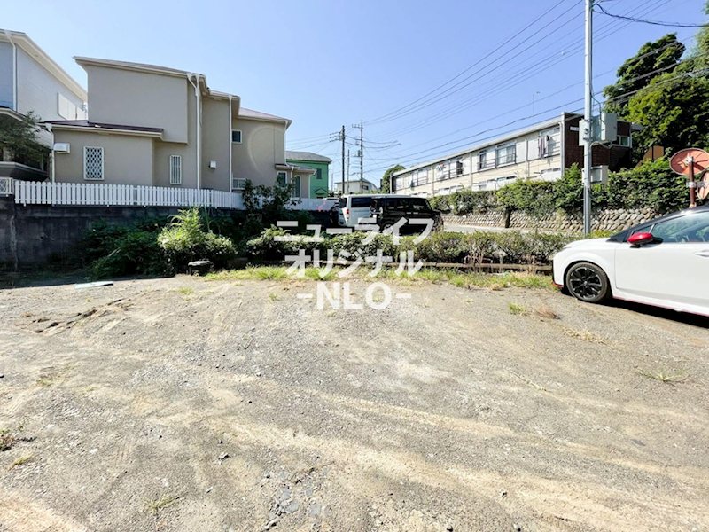 ハイツマリーナ 駐車場