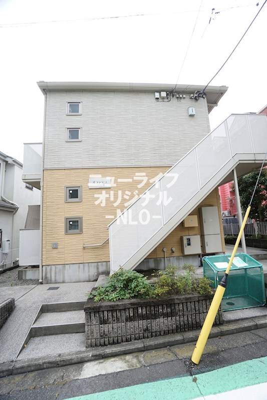 オランジュ 外観