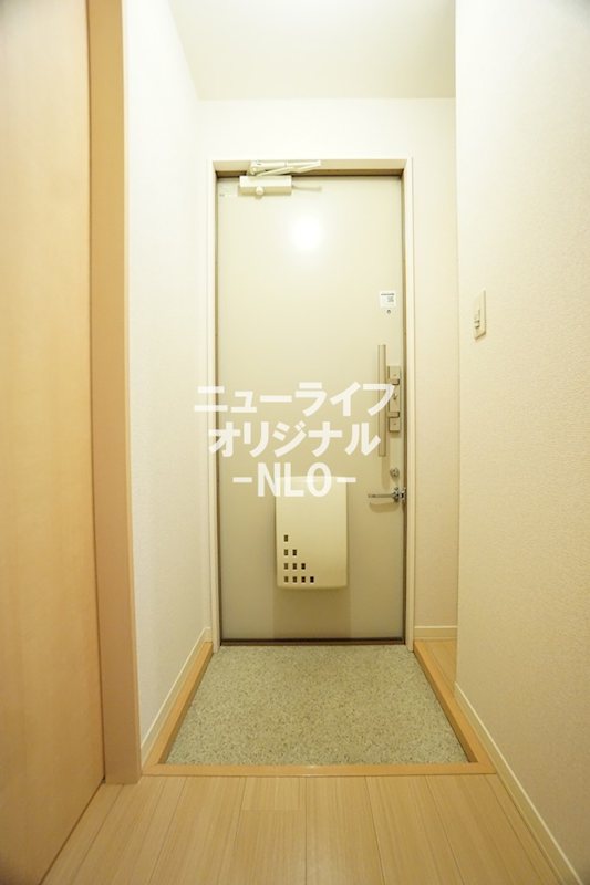 オランジュ 玄関