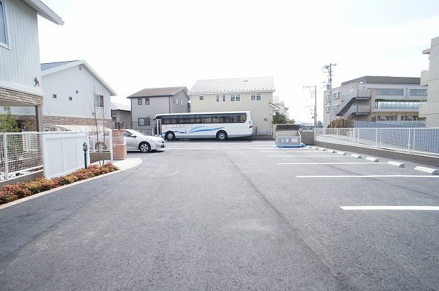 サンテラスⅠ 駐車場