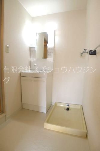 栄幸マンション 洗面所