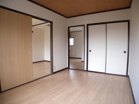 細野東コーポ ベッドルーム