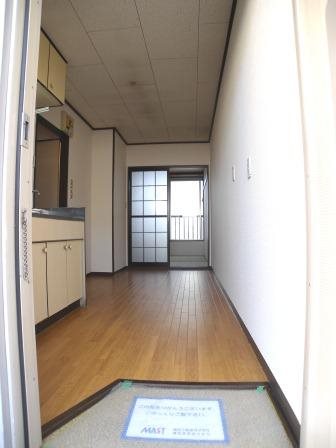 サイトウコーポ 玄関