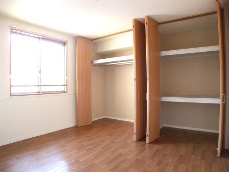 ボナールB　 ベッドルーム