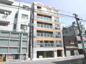 Ｓｕｎｂｅｓｔ　Ｖｉｌｌａｇｅ 402号室 外観