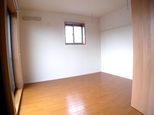 ロータスガーデン ベッドルーム