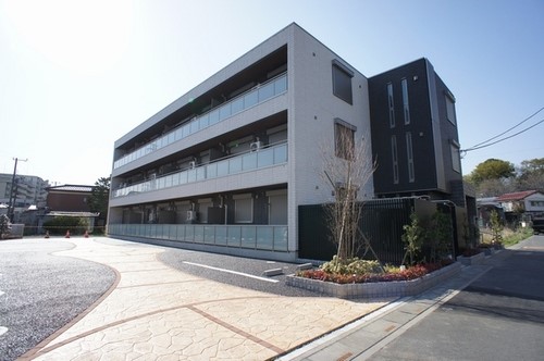 アレ　ア　ドゥ　マン 301号室 外観