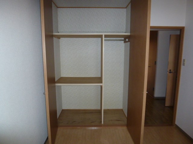 牛久ロイヤルレジデンスD棟 収納