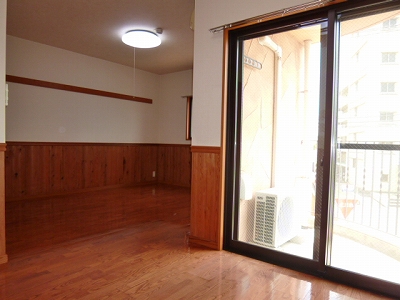 茨城県牛久市栄町２丁目 リビング