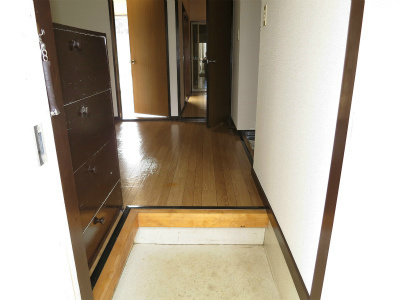 茨城県稲敷郡阿見町若栗 玄関