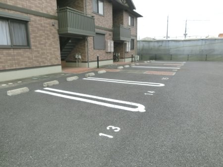 茨城県かすみがうら市稲吉４丁目 駐車場