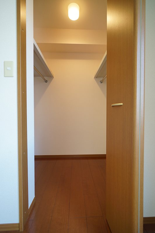 茨城県稲敷郡阿見町中央５丁目 収納