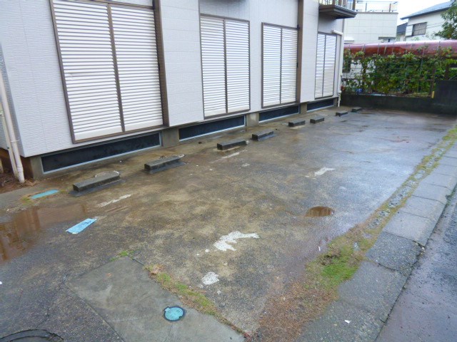 茨城県牛久市栄町６丁目 駐車場