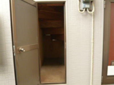 茨城県牛久市栄町６丁目 収納