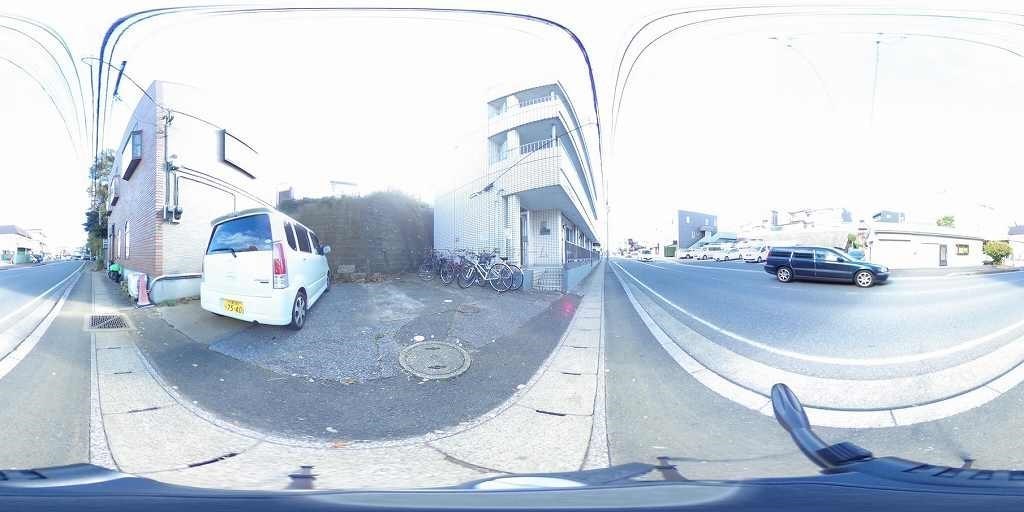 トレゾア作草部(マンスリーマンション） 駐車場