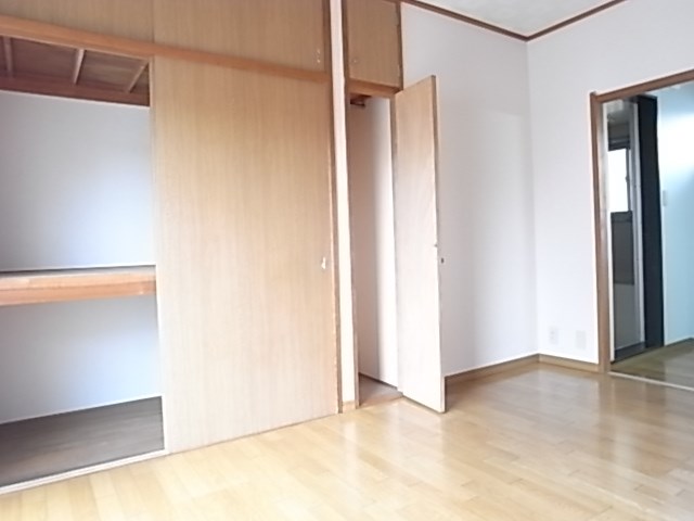 グッティ・ハイツ その他2