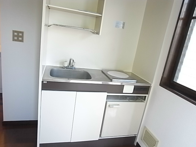 ロイヤルハイツ壱番館Ａ棟 キッチン