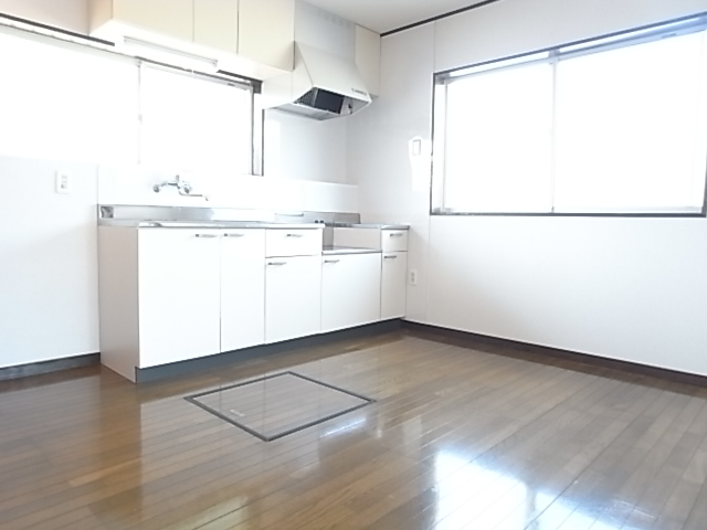 サンライズ・ヴィレッヂⅠ リビング