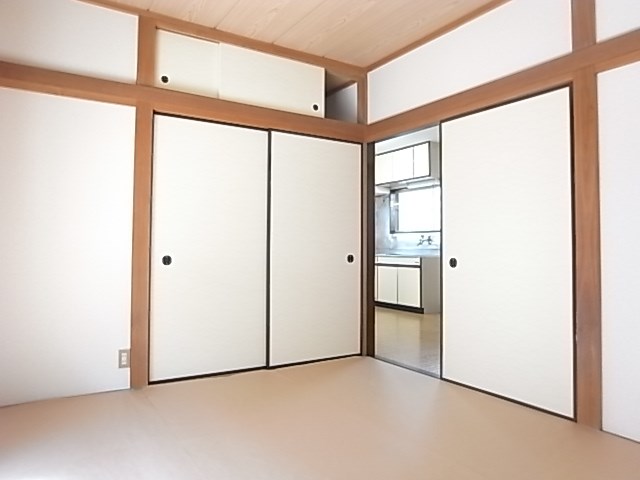 グリーンハイツ相原 収納