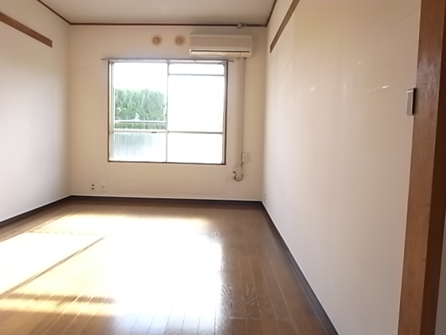 コーポ田中 リビング
