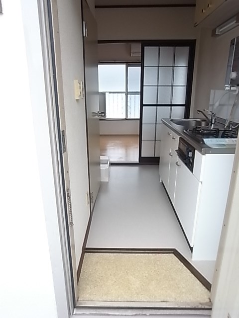 グナーデンハイムB棟 玄関