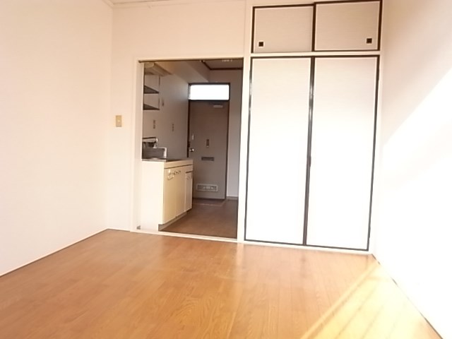 シティハイム内藤 収納