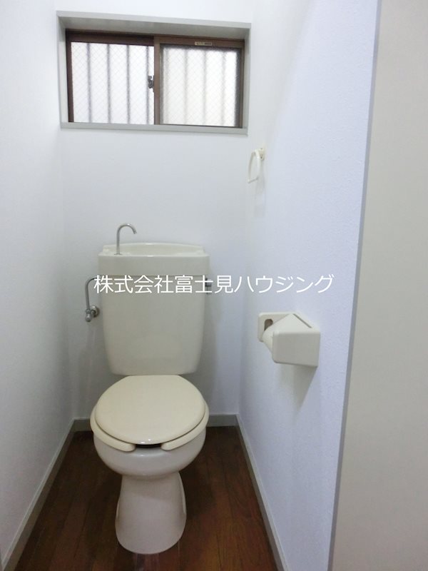 ハイツ宮坂 トイレ