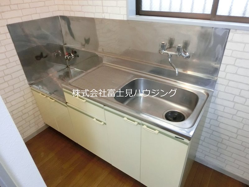 ハイツ宮坂 キッチン