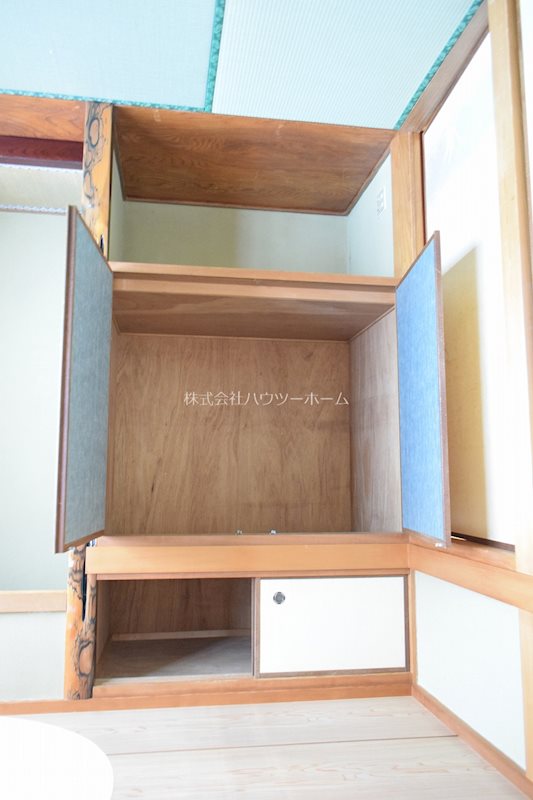 定道邸貸家 収納