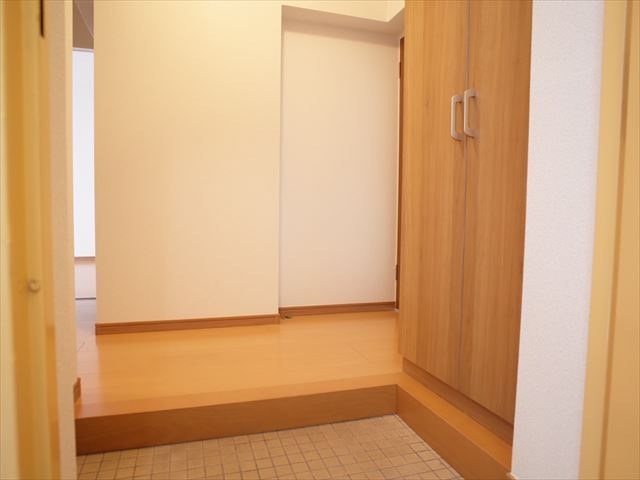 福岡県福岡市南区横手南町 玄関