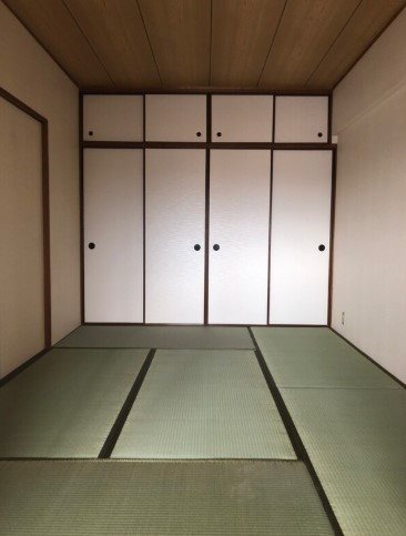 大丸マンション ベッドルーム