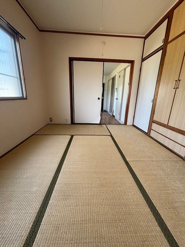 広島県広島市佐伯区五日市駅前３丁目8-11 その他