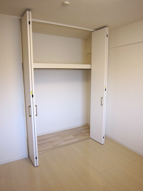 サーパスシティ廿日市地御前 収納