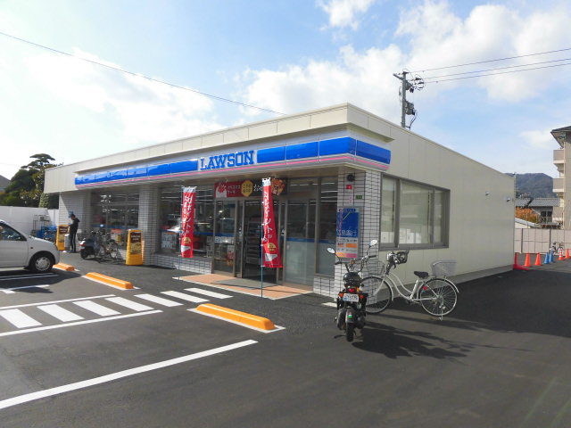 エステート10長束 コンビニ