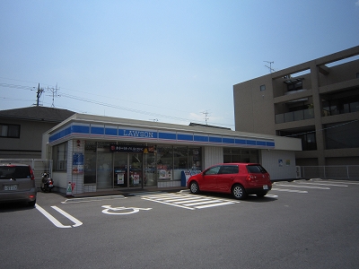アビーロード　A棟 コンビニ