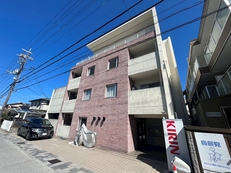 アルナージ長岡京 外観