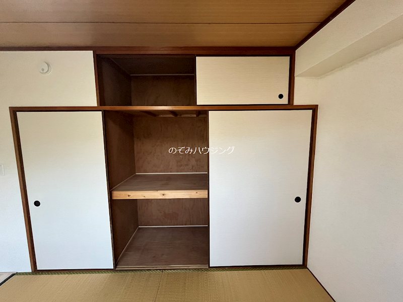 カルムハイツ平井 収納