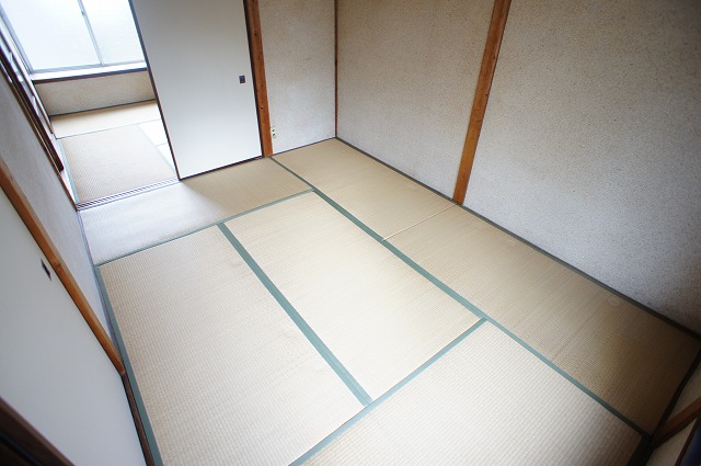 鶏冠井町荒内貸家(倉庫利用のみ) ベッドルーム